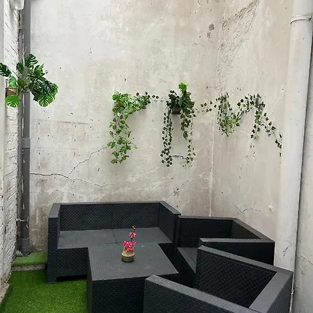 Апартаменты Le Voltaire 1 Chez Adrien *