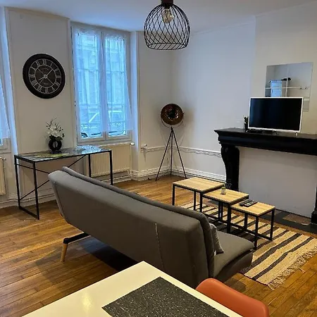 Apartment Le Voltaire 1 Chez Adrien Saint-Quentin (Aisne)